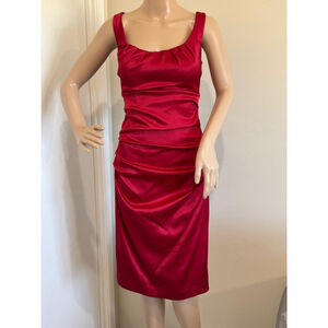 Women's Signature by Sangria lined ruched Bodycon stretch Dress Sz 10 Red satin